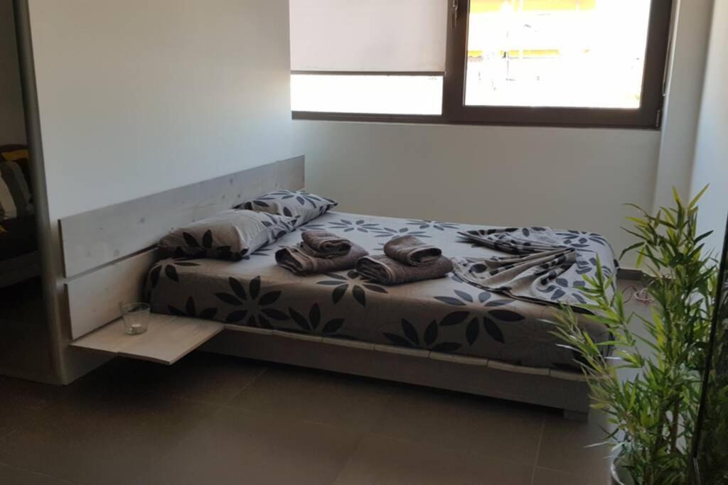 Hitech Appartment Amaliada Esterno foto