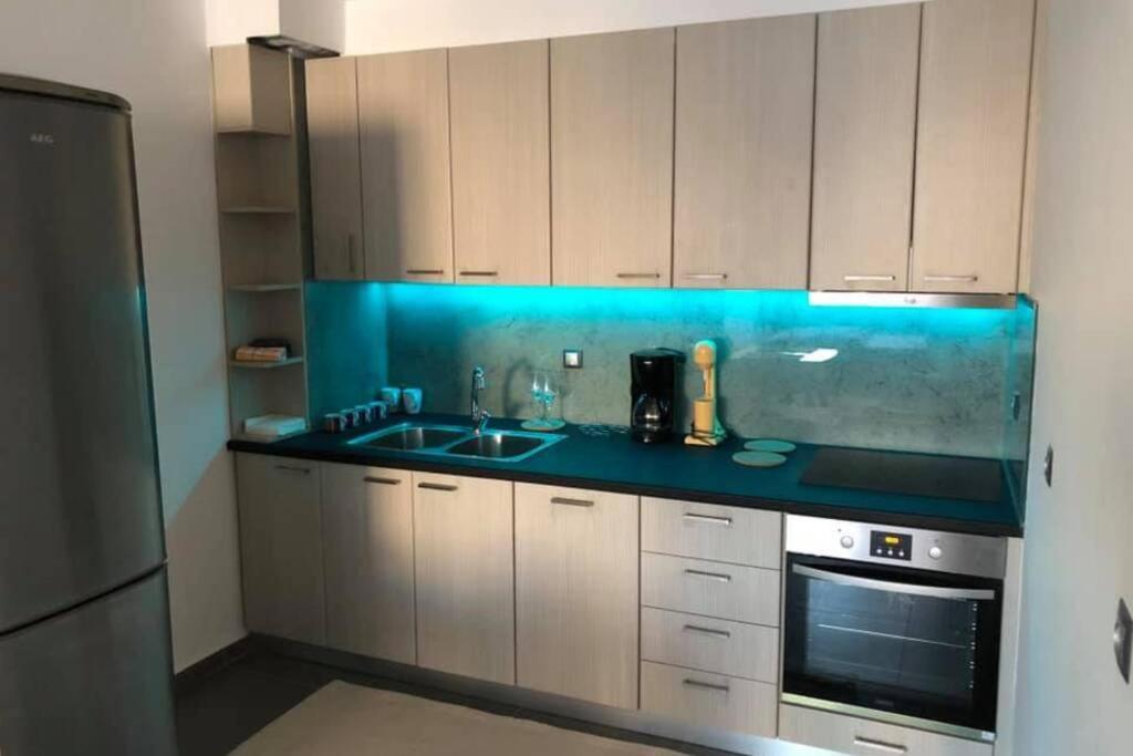 Hitech Appartment Amaliada Esterno foto