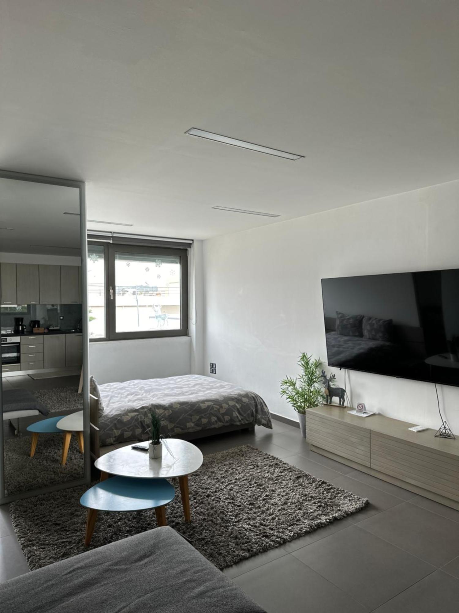 Hitech Appartment Amaliada Esterno foto